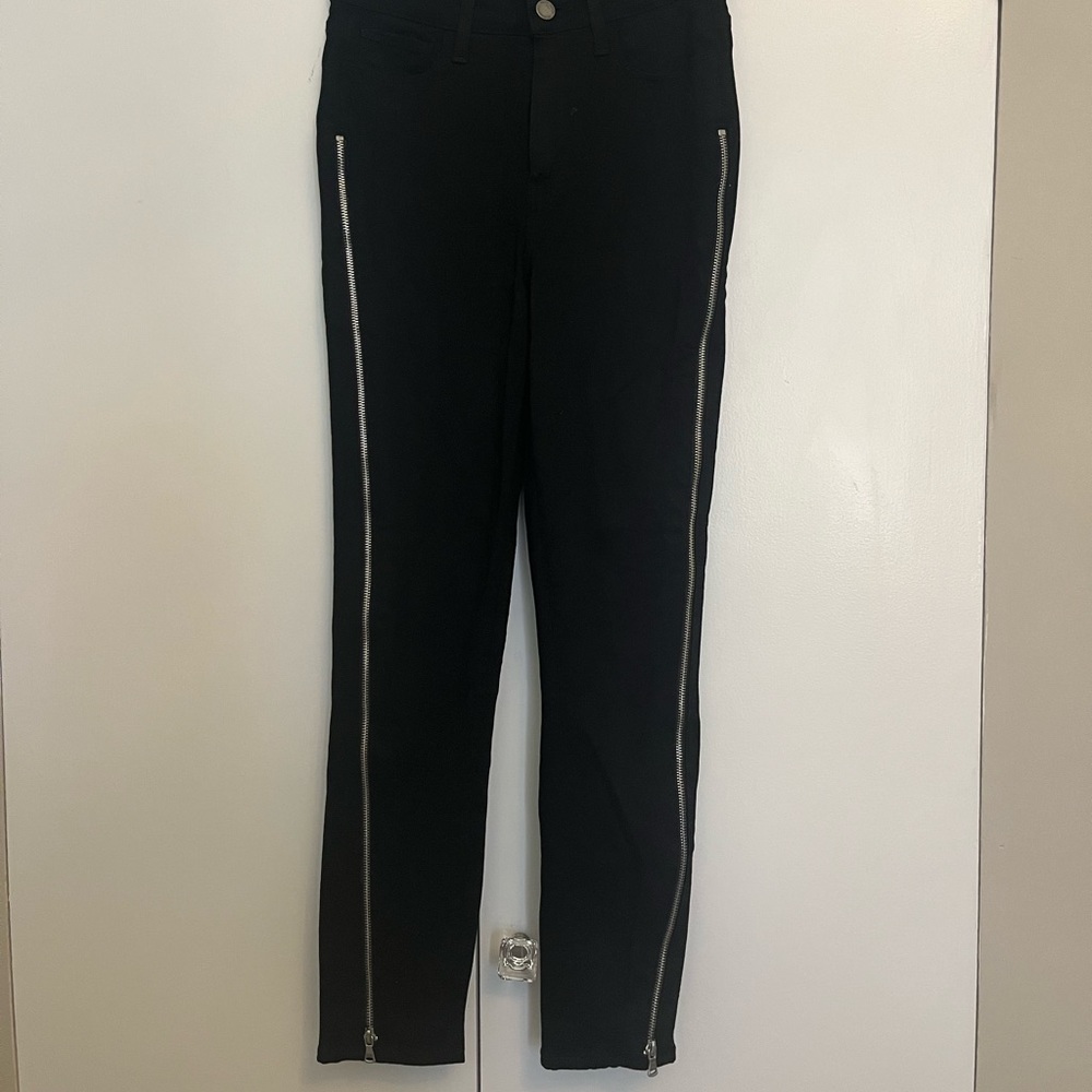 BLACK PAIGE JEANS WITH ZIPPER DETAIL
